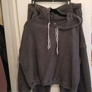 Aerie Sweatpants and cropped hoodie